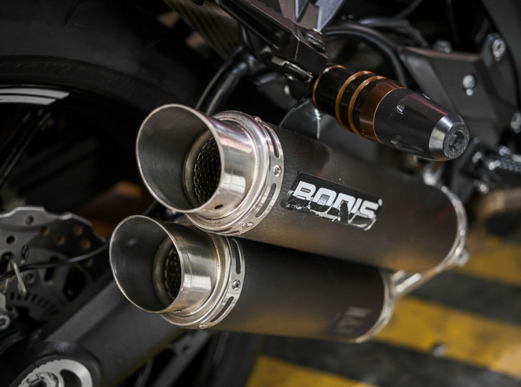 Мотоцикл Kawasaki Z1000 з пробігом 12480 км