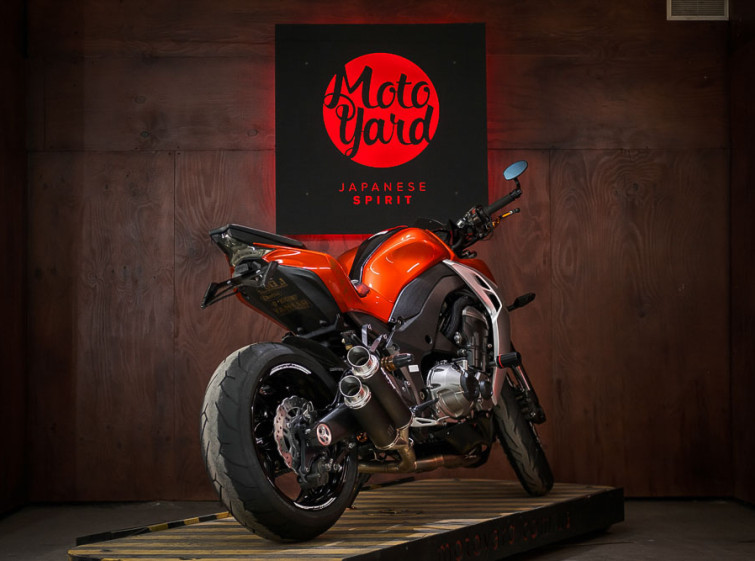 Мотоцикл Kawasaki Z1000 з пробігом 12480 км