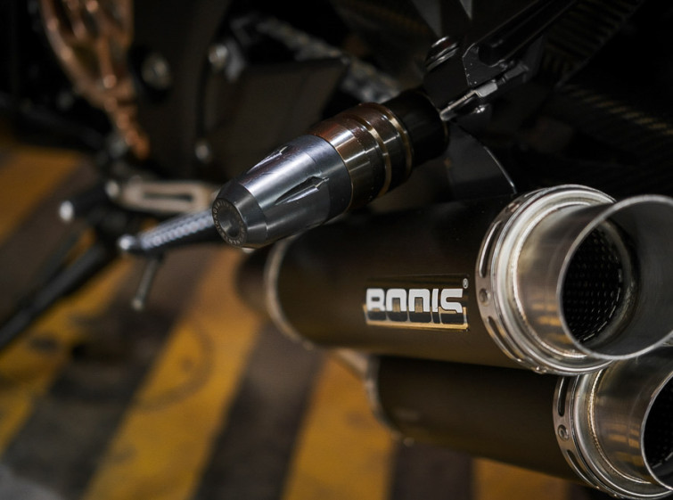 Мотоцикл Kawasaki Z1000 з пробігом 12480 км