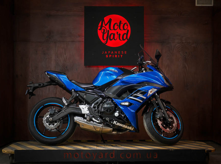 Мотоцикл Kawasaki Ninja 650 Максимальная комплектация Состояние нового с пробегом 8120 км