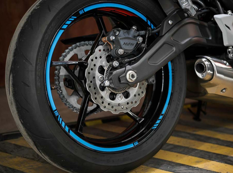 Мотоцикл Kawasaki Ninja 650 Максимальная комплектация Состояние нового с пробегом 8120 км