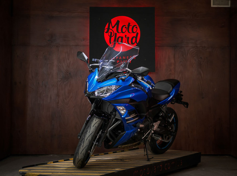 Мотоцикл Kawasaki Ninja 650 Максимальная комплектация Состояние нового с пробегом 8120 км