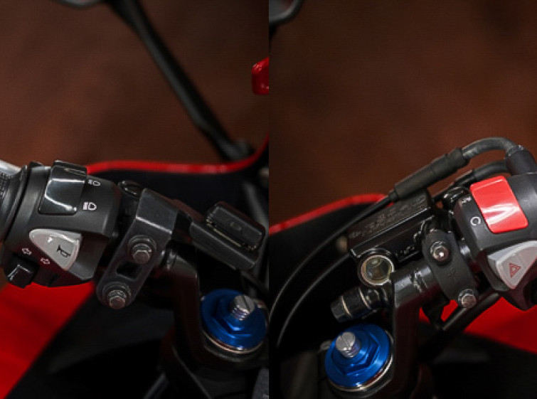 Мотоцикл Honda CBR400R Состояние нового с пробегом 4938 км