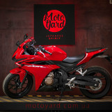 Мотоцикл Honda CBR400R Состояние нового с пробегом 4938 км