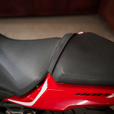 Мотоцикл Honda CBR400R Состояние нового с пробегом 4938 км