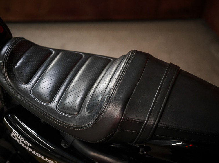 Мотоцикл Harley-Davidson ROADSTER XL1200CX ABS Состояние нового с пробегом 8019 км