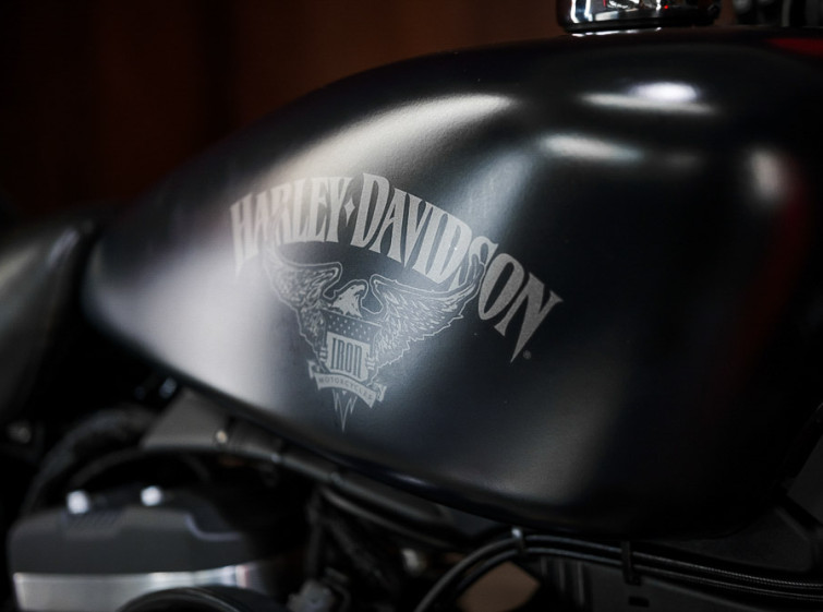 Мотоцикл Harley-Davidson XL883N SPORTSTER IRON ABS с пробегом 30774 км