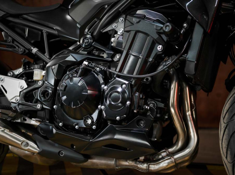 Мотоцикл Kawasaki Z900 Состояние Нового с пробегом 15762 км