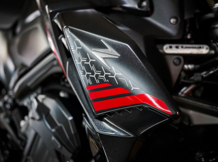 Мотоцикл Kawasaki Z900 Состояние Нового с пробегом 15762 км