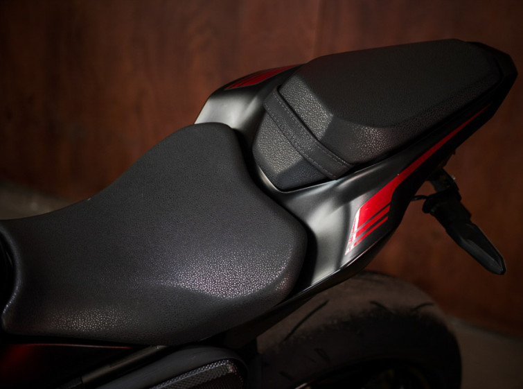 Мотоцикл Kawasaki Z900 Состояние Нового с пробегом 11594 км