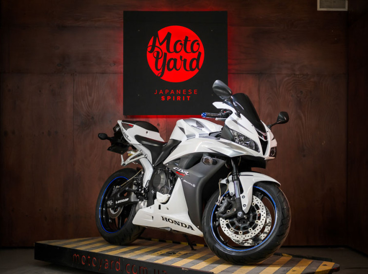 Мотоцикл Honda CBR600RR с пробегом 23342 км