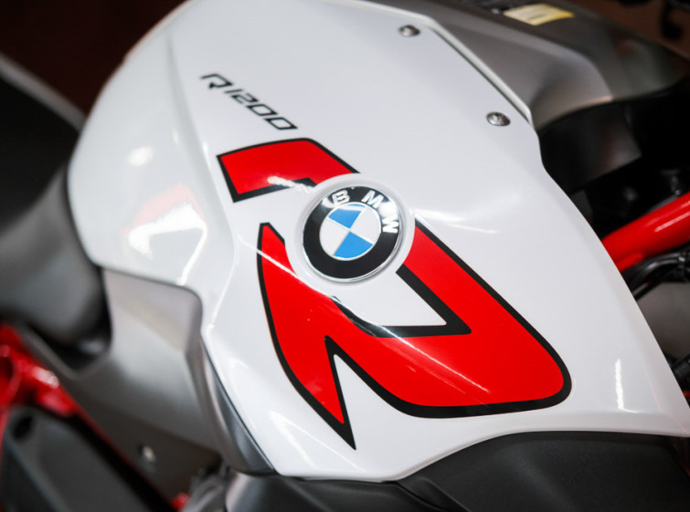 Мотоцикл BMW R1200R ABS Traction Quickshifter с пробегом 21904 км