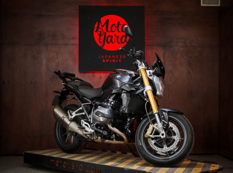 Мотоцикл BMW R1200R ABS Traction Quickshifter с пробегом 19767 км