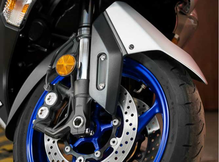 Мотоцикл Yamaha Tmax 530 SX ABS Состояние нового с пробегом 7976 км