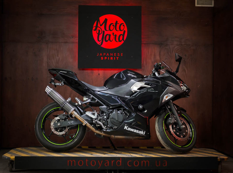 Мотоцикл Kawasaki Ninja 400 ABS Максимальная комплектация с пробегом 16094 км