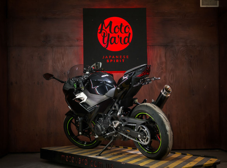 Мотоцикл Kawasaki Ninja 400 ABS Максимальная комплектация с пробегом 16094 км