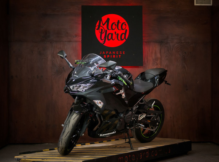 Мотоцикл Kawasaki Ninja 400 ABS Максимальная комплектация с пробегом 16094 км