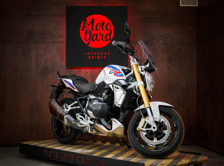 Мотоцикл BMW R1250 HP Максимальна комплектація з пробігом 17950 км