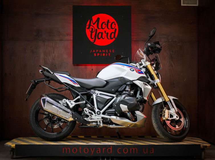 Мотоцикл BMW R1250 HP Максимальна комплектація з пробігом 17950 км