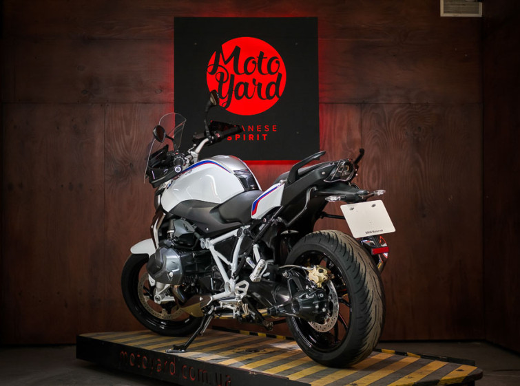 Мотоцикл BMW R1250 HP Максимальна комплектація з пробігом 17950 км
