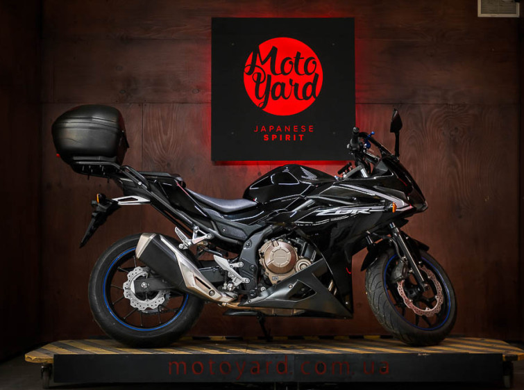 Мотоцикл Honda CBR400R з пробігом 14656 км