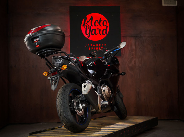 Мотоцикл Honda CBR400R з пробігом 14656 км