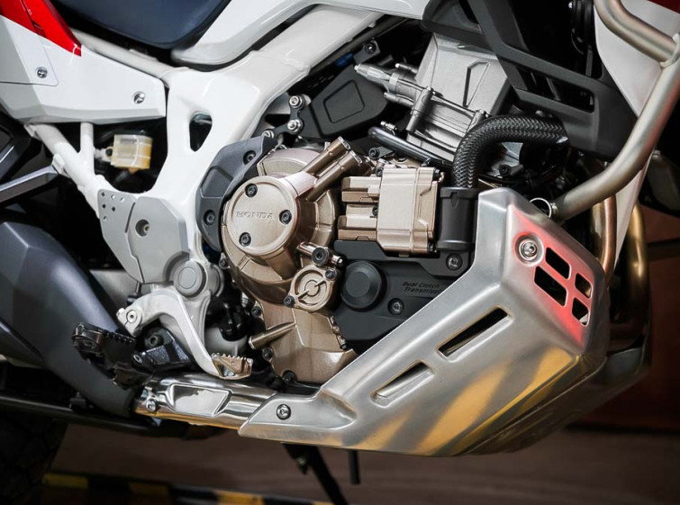 Мотоцикл Honda Africa Twin CRF1000L DCT Автомат Ювілейна Максимальна комплектація з пробігом 12322 км