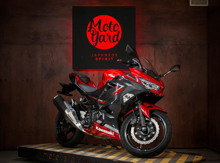 Мотоцикл Kawasaki Ninja 400 ABS с пробегом 10003 км