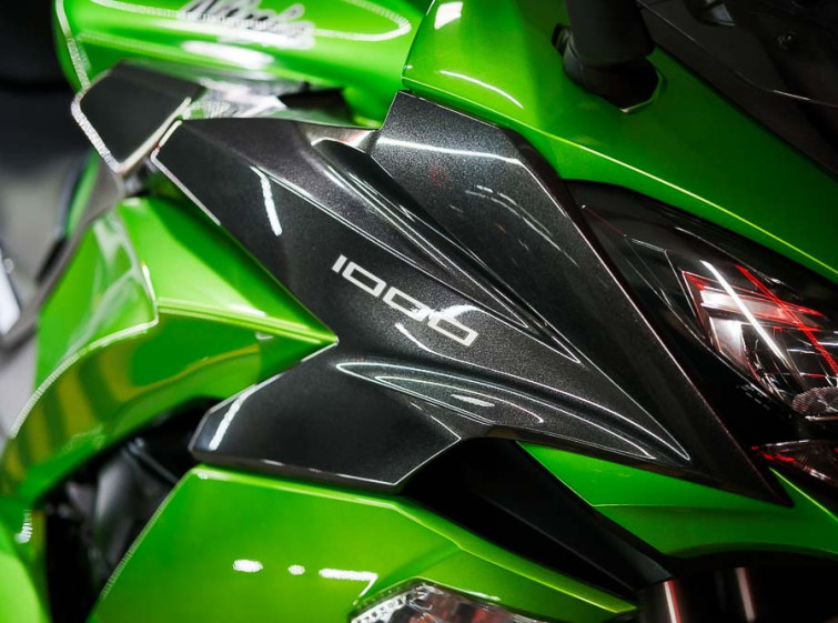 Мотоцикл Kawasaki Ninja 1000 Максимальная комплектация состояние нового с пробегом 4580 км