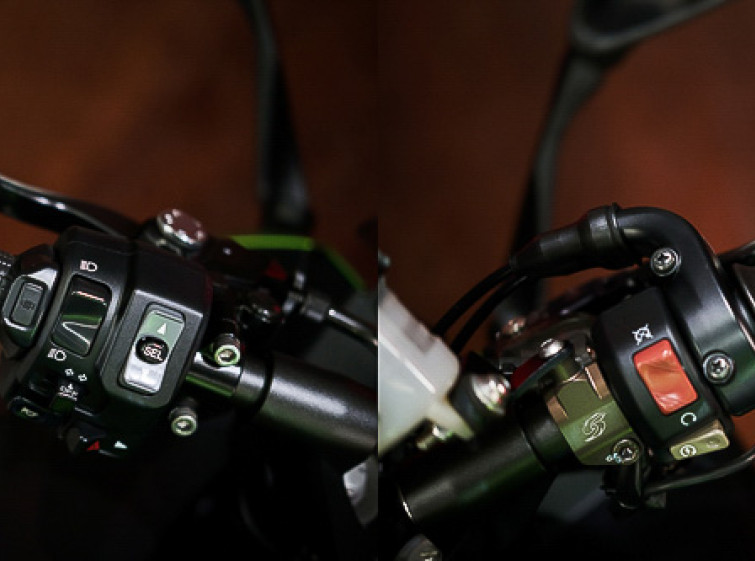 Мотоцикл Kawasaki Ninja 1000 Максимальная комплектация состояние нового с пробегом 4580 км