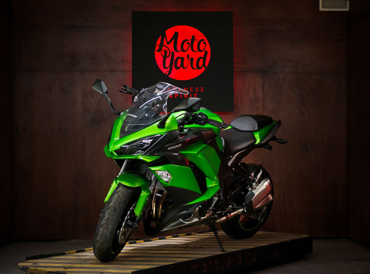Мотоцикл Kawasaki Ninja 1000 Максимальная комплектация состояние нового с пробегом 4580 км