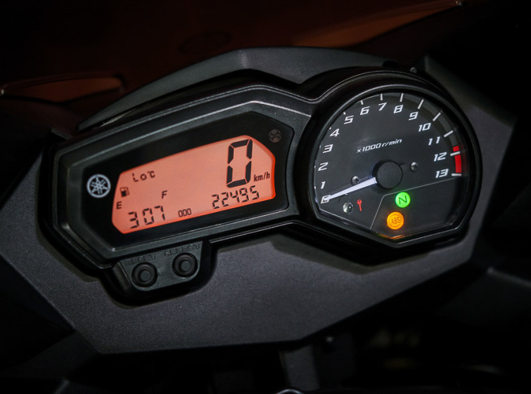 Мотоцикл Yamaha XJ6 Diversion ABS с пробегом 22495 км