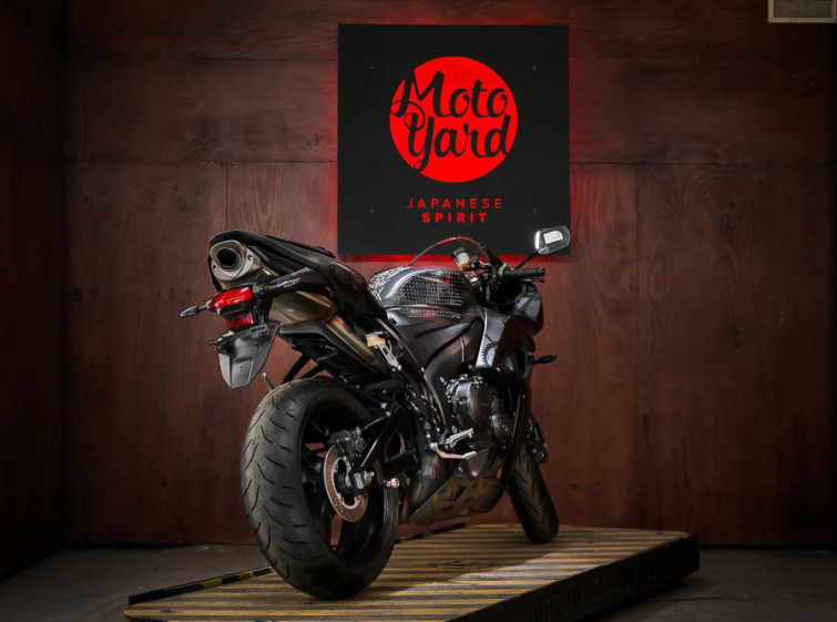 Мотоцикл Honda CBR600RR Graffiti Edition с пробегом 23679 км