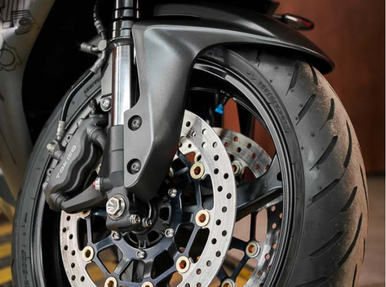 Мотоцикл Honda CBR600RR Graffiti Edition с пробегом 23679 км