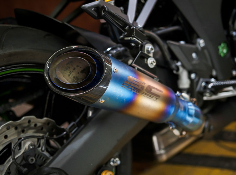 Kawasaki Z1000 ABS Traction Cостояние нового с пробегом 6323 км