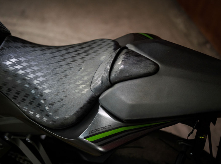 Kawasaki Z1000 ABS Traction Cостояние нового с пробегом 6323 км