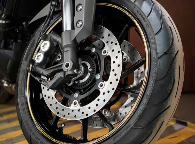 Мотоцикл Yamaha MT-09 Tracer ABS Traction Состояние нового с пробегом 12495 км