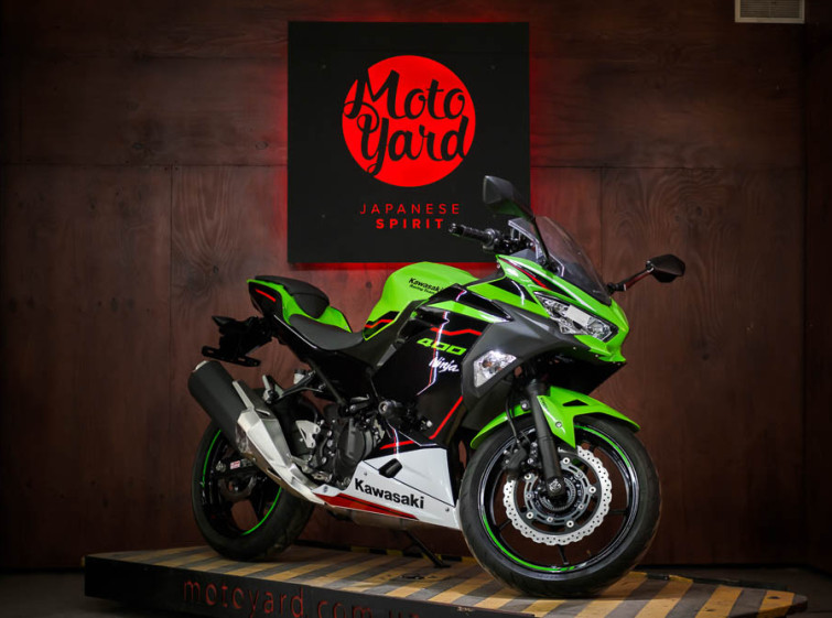 Мотоцикл Kawasaki Ninja 400 ABS Состояние нового с пробегом 10347 км