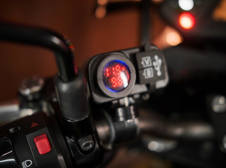 Мотоцикл Kawasaki ER-4N с пробегом 38030 км