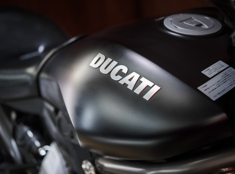 Ducati X Diavel з пробігом 20614 км