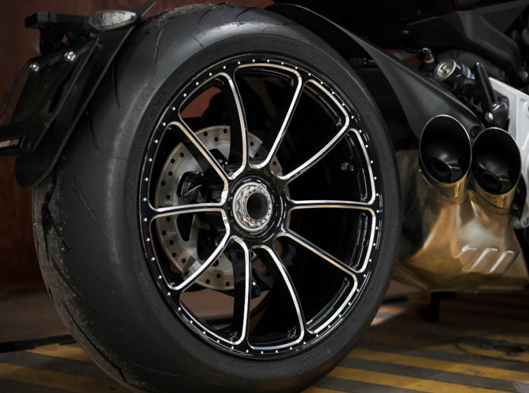 Ducati X Diavel з пробігом 20614 км