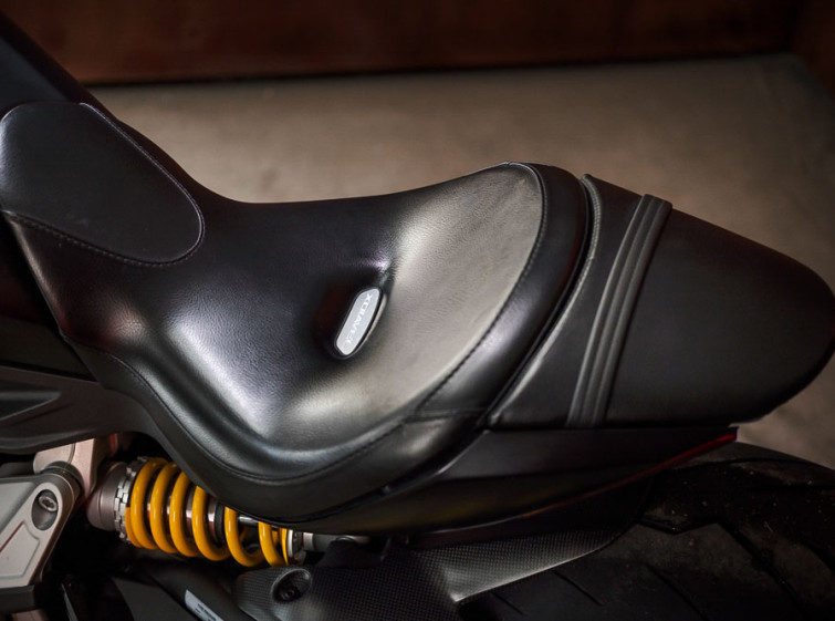 Ducati X Diavel з пробігом 20614 км