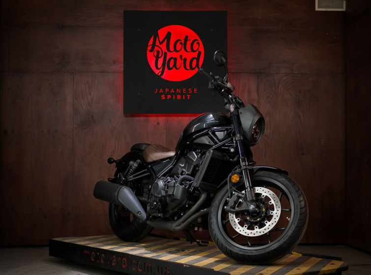 Мотоцикл Honda CMX1100 Rebel DCT Автомат Состояние нового с пробегом 2230 км