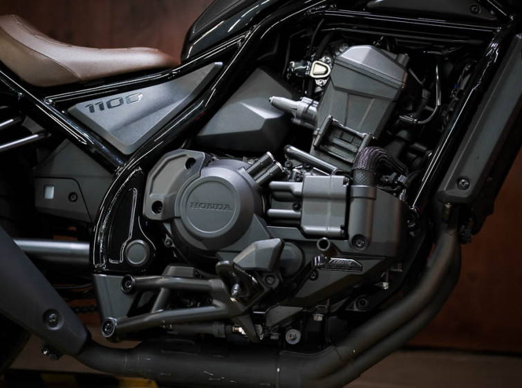 Мотоцикл Honda CMX1100 Rebel DCT Автомат Состояние нового с пробегом 2230 км