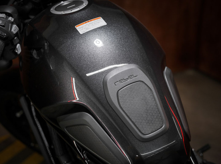 Мотоцикл Honda CMX1100 Rebel DCT Автомат Состояние нового с пробегом 2230 км