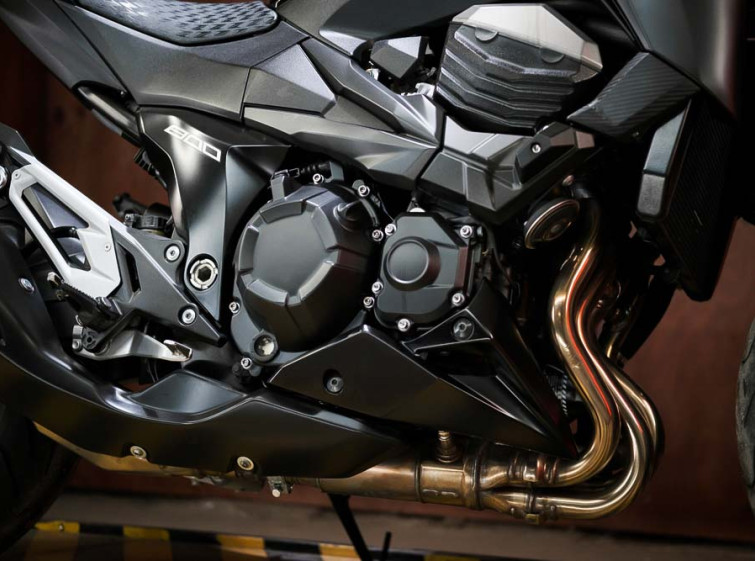 Мотоцикл Kawasaki Z800 з пробігом 30506 км