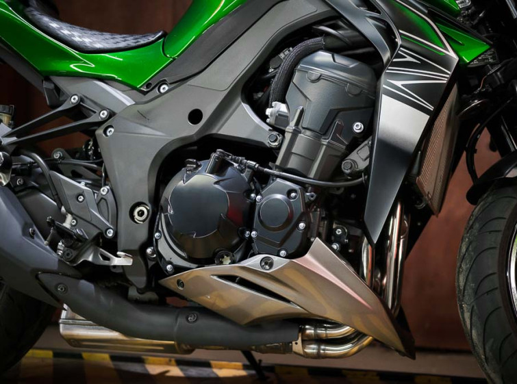 Мотоцикл Kawasaki Z1000 с пробегом 11165 км
