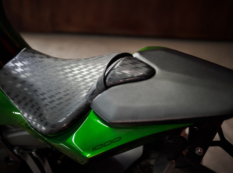 Мотоцикл Kawasaki Z1000 с пробегом 11165 км