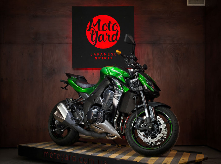 Мотоцикл Kawasaki Z1000 с пробегом 11165 км