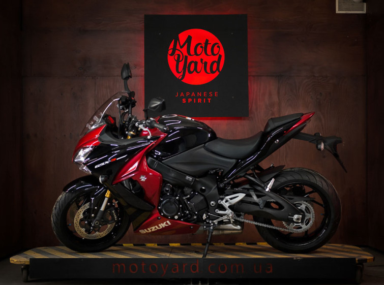 Мотоцикл Suzuki GSX-S1000F с пробегом 10571 км